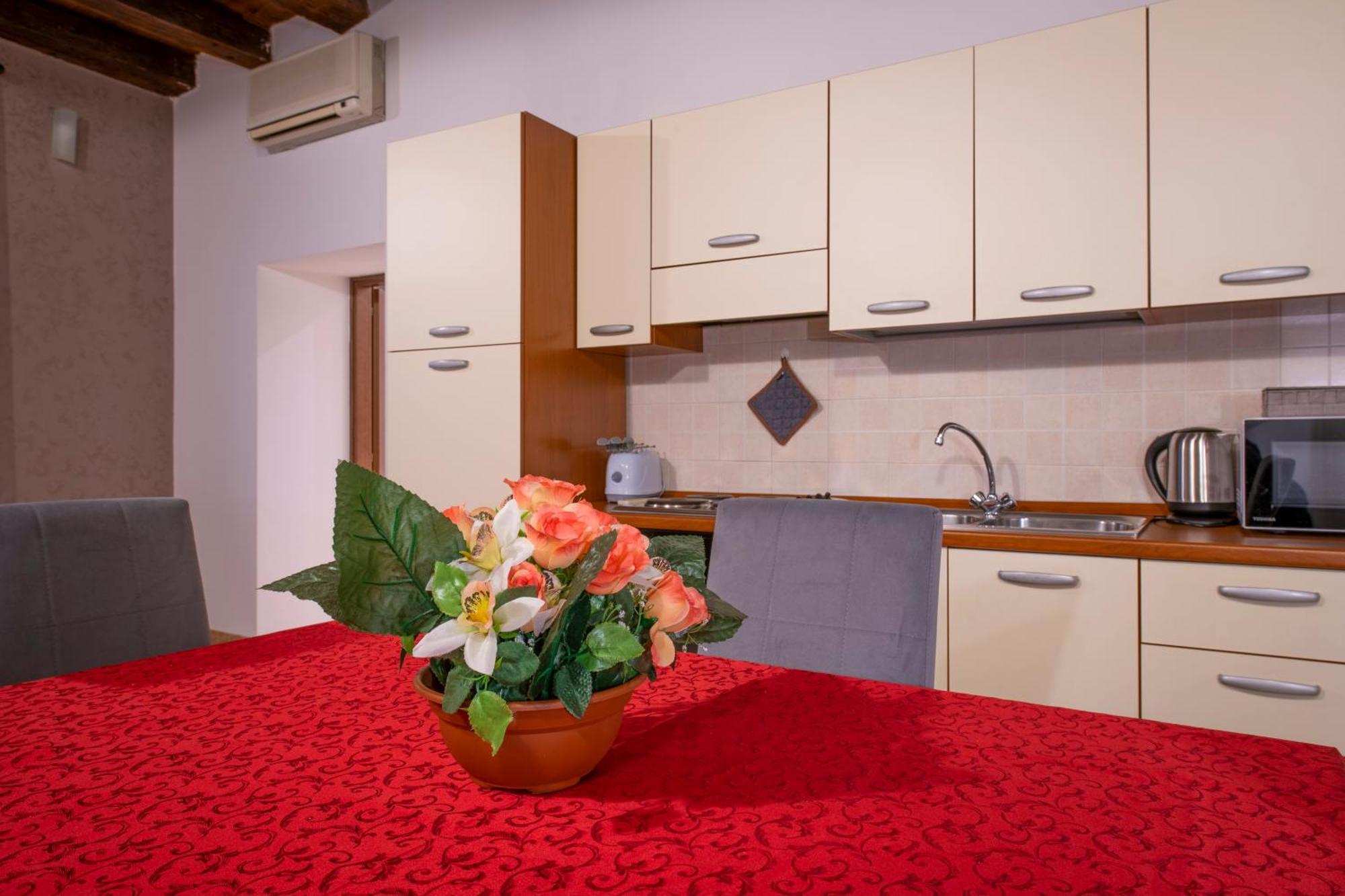Arena Suite Mazzini Verona Centro Extérieur photo